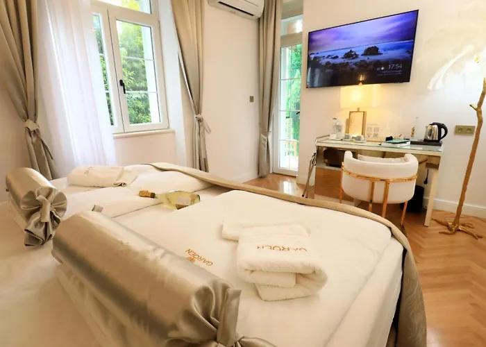 Garden Luxury Гостьовий будинок