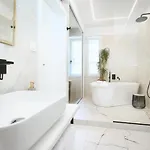 Garden Luxury 4*