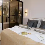 Garden Luxury Gostinjska kuća 4*