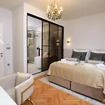 Gostinjska kuća Garden Luxury