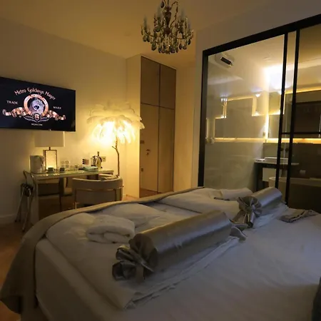 Affittacamere Garden Luxury 4*