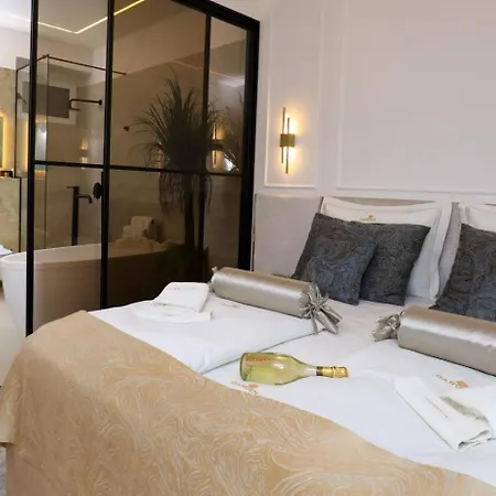 Garden Luxury 게스트하우스 4*