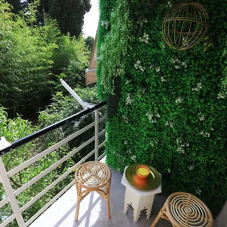 Garden Luxury 게스트하우스