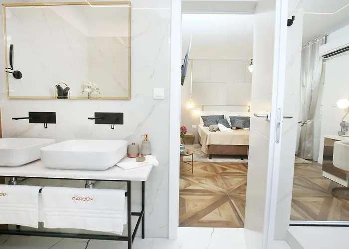 Pensionat Garden Luxury Split